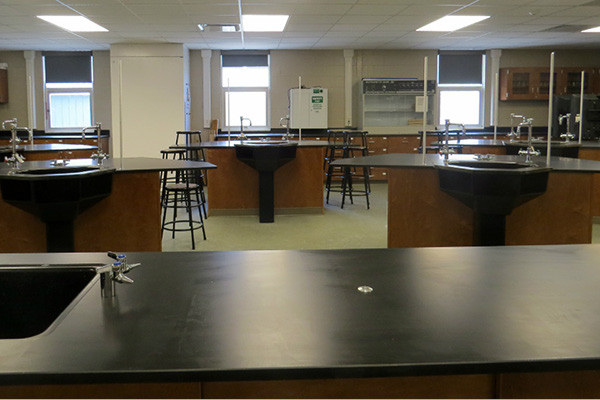 Laker High School Science Lab
